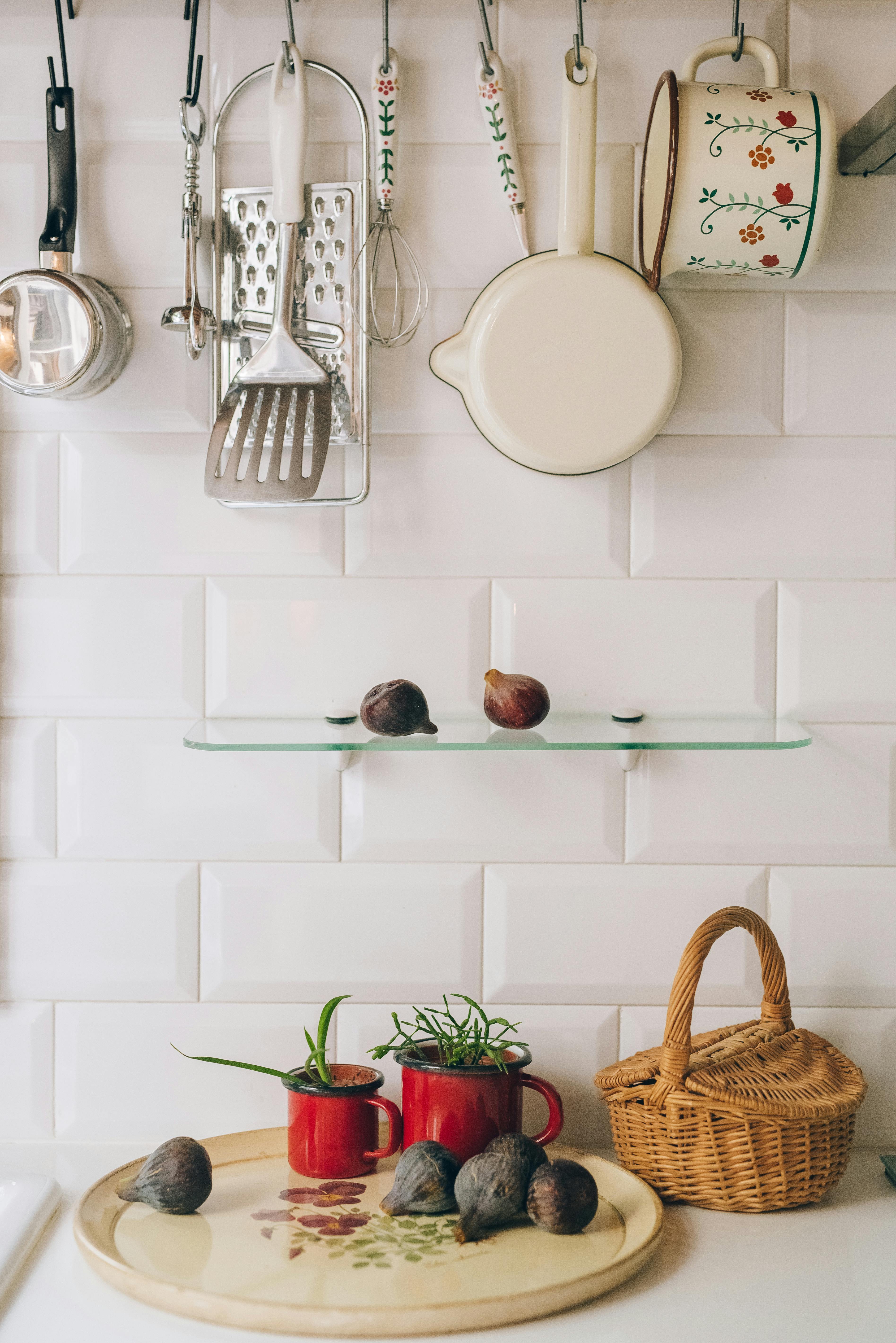 Compact kitchen rack